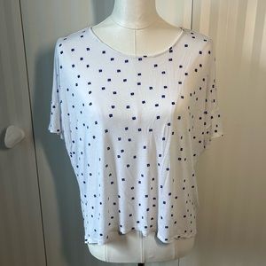 Kensie white with tiny blue squares soft tee Size L
